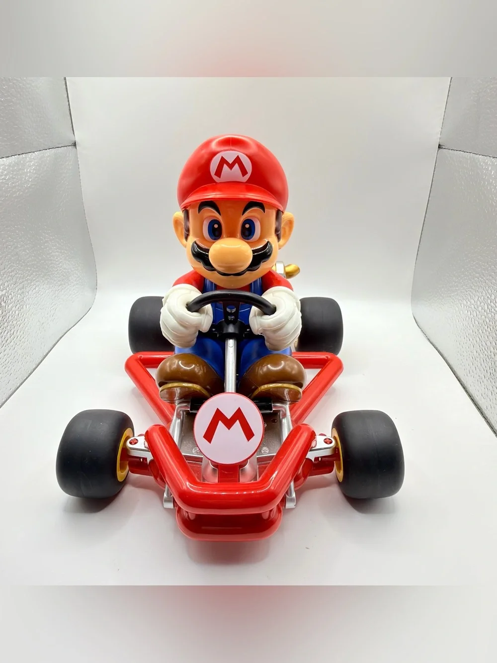 CARRERA MARIO KART RC CAR REMOTE CONTROL RACE TOY 1:18